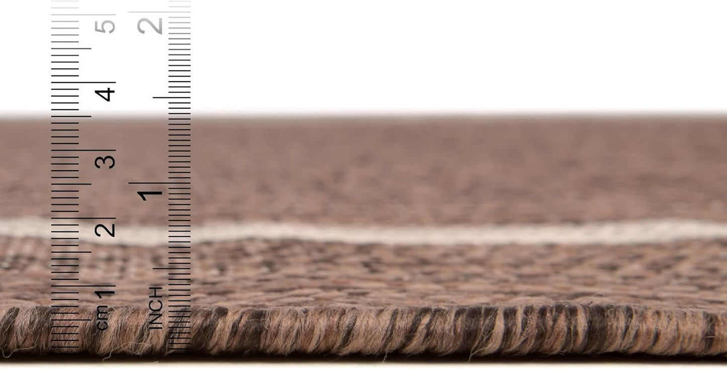 Unique Loom Outdoor Border Collection Area Rug - Soft Border (4' 1" x 6' 1" Rectangle, Brown/ Ivory)