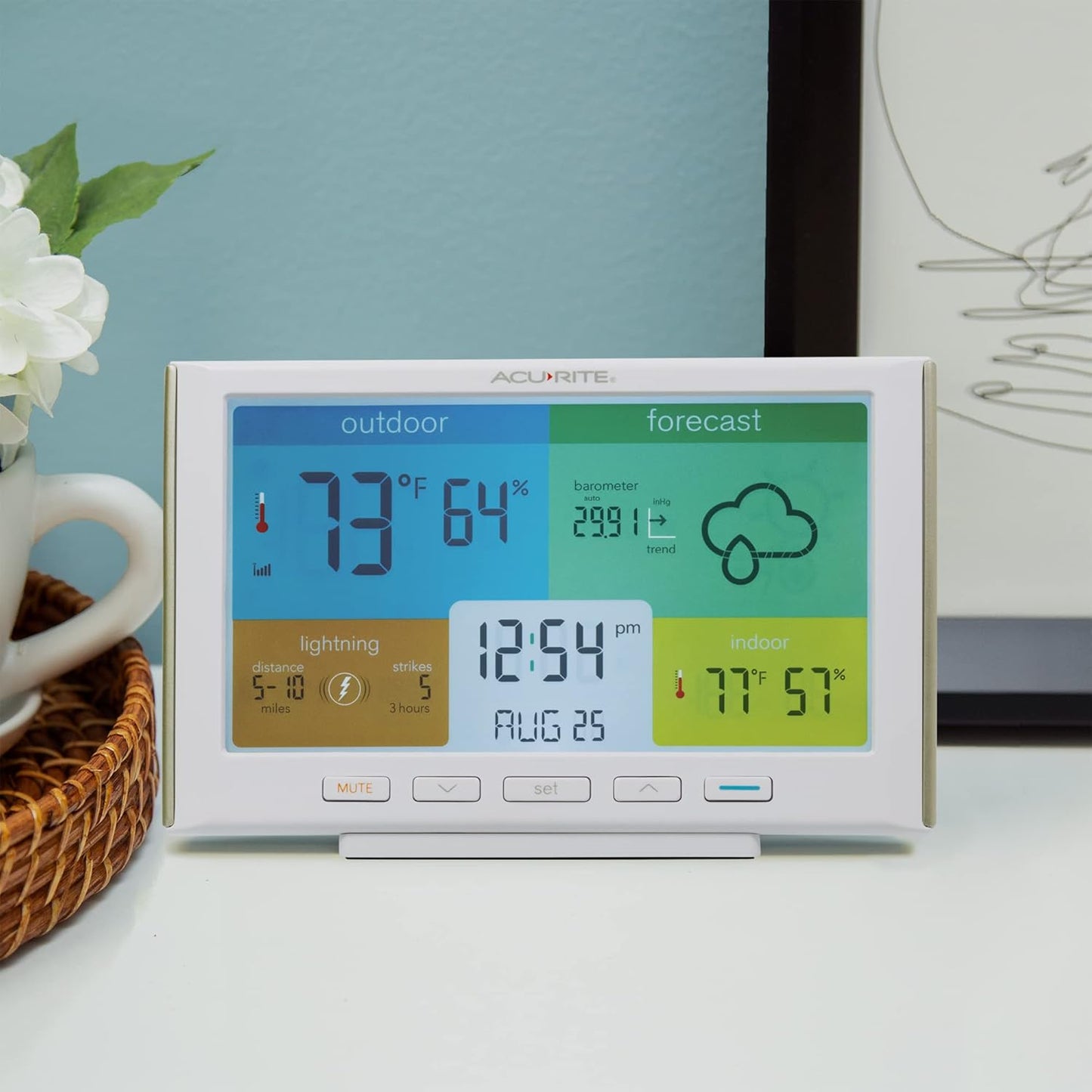 AcuRite Weather Station Forecaster for Indoor/Outdoor Temperature and Humidity and Lightning Detection with Built-in Barometer (01071), White