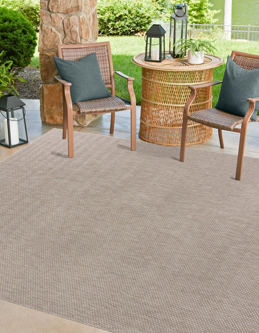 Unique Loom Outdoor Solid Collection Area Rug (10' Square Beige/Ivory)