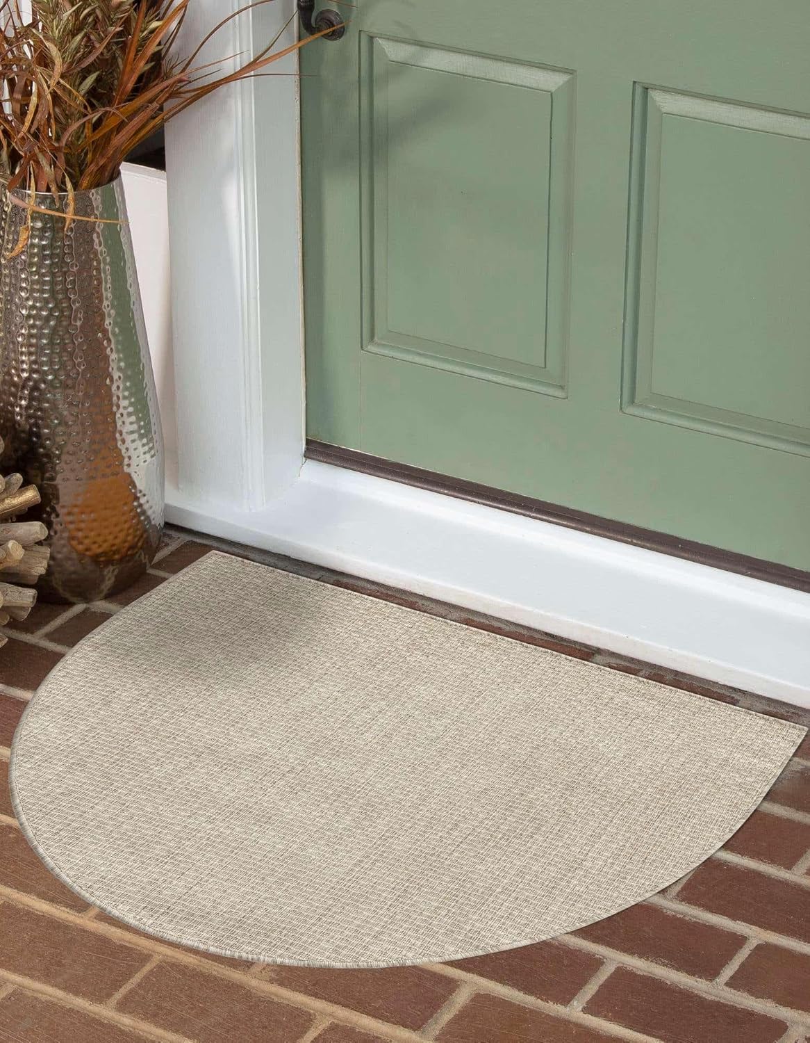 Unique Loom Outdoor Solid Collection Area Rug (3' 1" x 6' 1" Hearth Beige/Ivory)