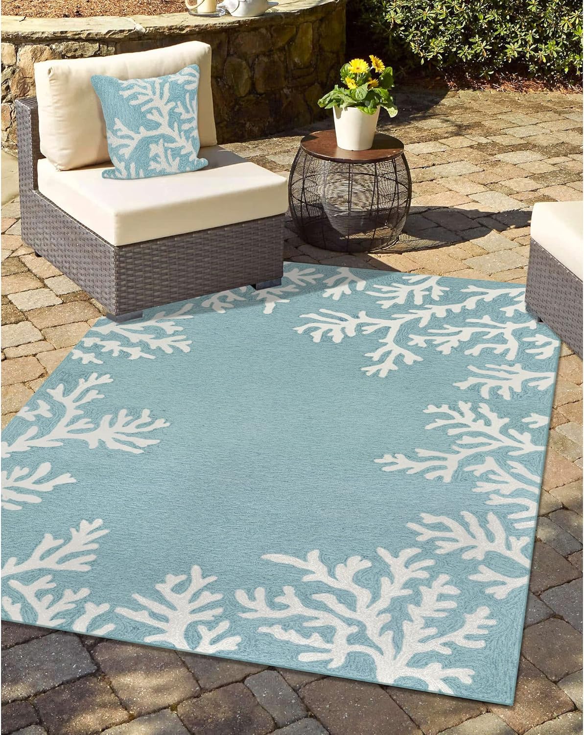 Liora Manne CAPRI Indoor/Outdoor Handmade Synthetic Blend Durable Area Rug - Traditional Border Coastal Beach Accent (Coral Border Aqua) (5' x 7'6")