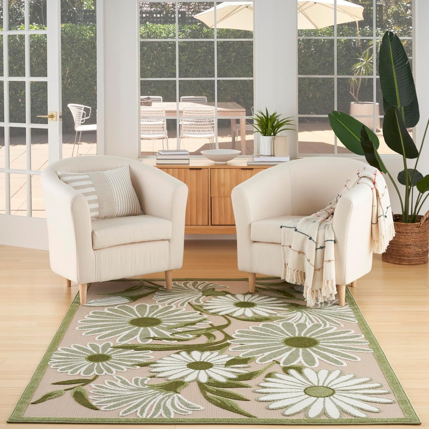 Nourison Home Aloha 4' x 6' Ivory Green Fabric Outdoor Area Rug (4' x 6')