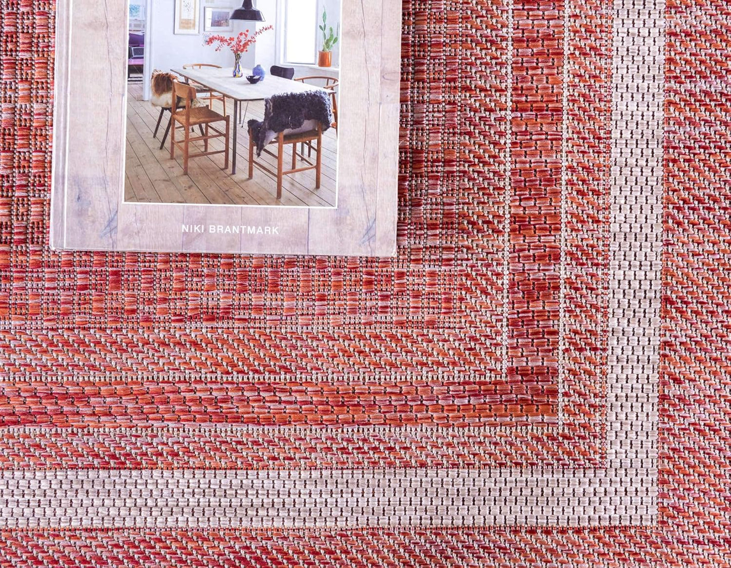 Unique Loom Outdoor Border Collection Area Rug - Soft Border (7' 1" x 10' Rectangle, Rust Red/ Ivory)