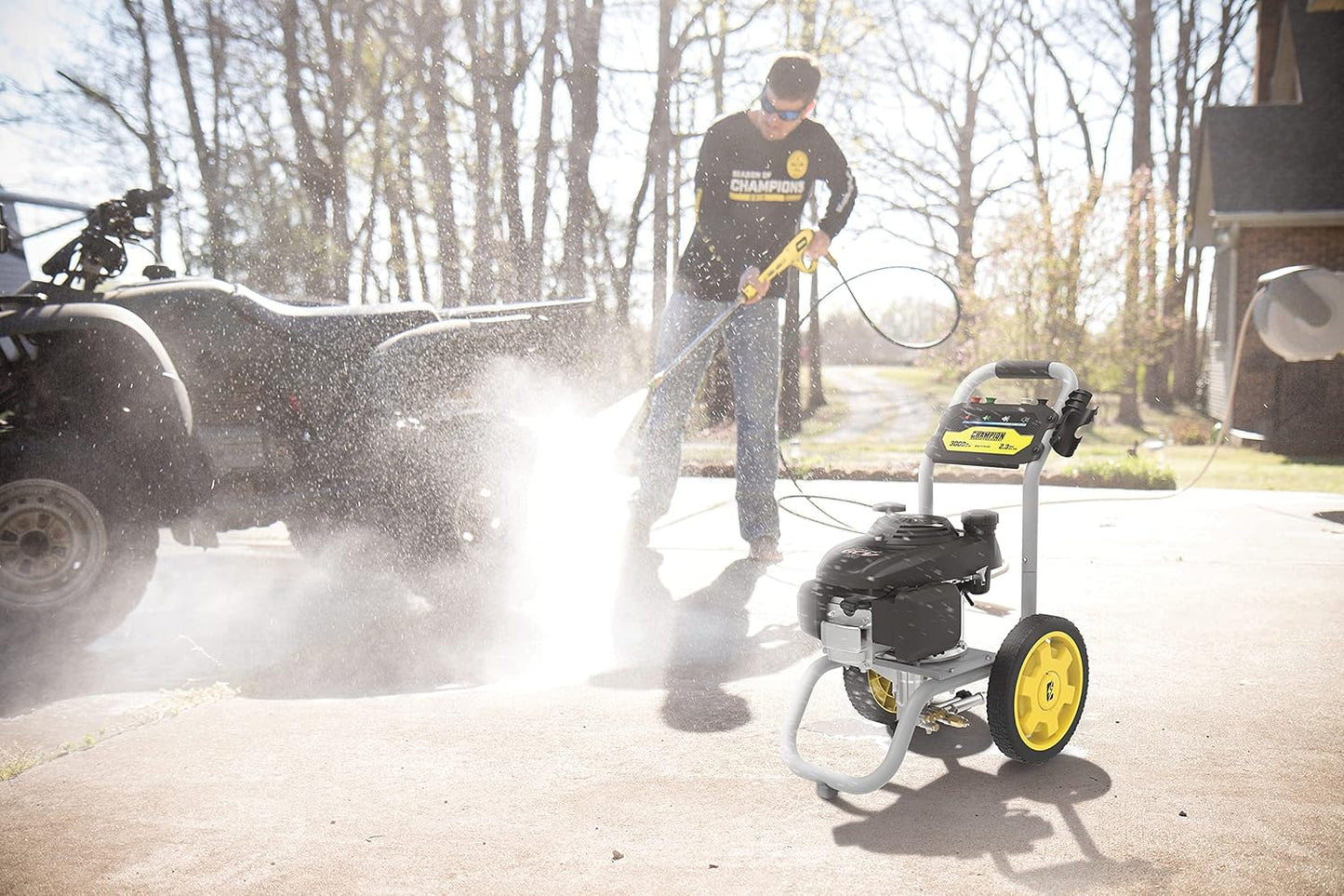 Champion Power Equipment 3000-PSI 2.3-GPM Low Profile Gas Pressure Washer with Honda Engine