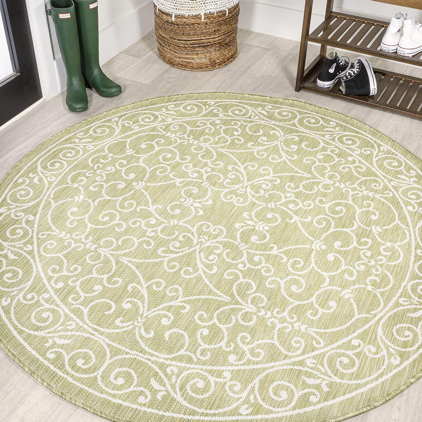 JONATHAN Y SMB106H-5R Charleston Vintage Filigree Textured Weave Indoor Outdoor Area Rug, Bohemian Coastal Traditional Easy-Cleaning,Bedroom,Kitchen,Backyard,Patio,Non Shedding, 5' Round, Green/Cream