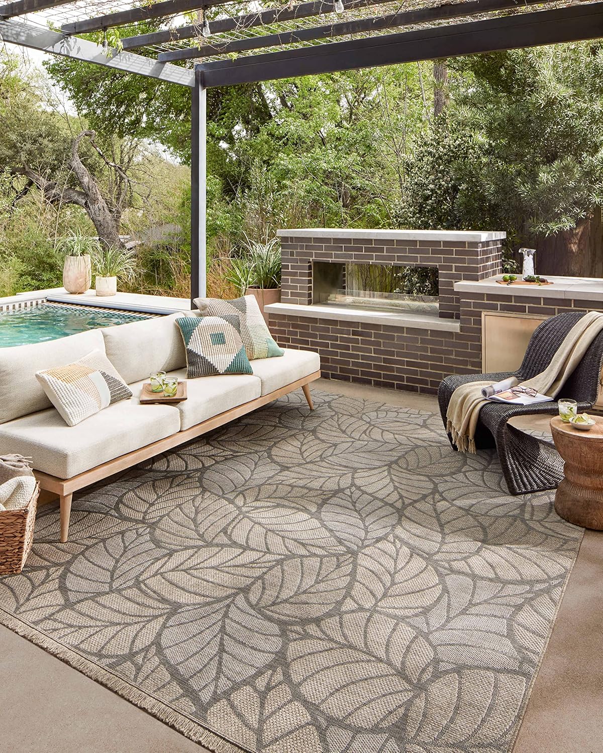 Loloi Dawn Collection Indoor/Outdoor DAW-05 Taupe 8'-10" x 12'-2" Area Rug